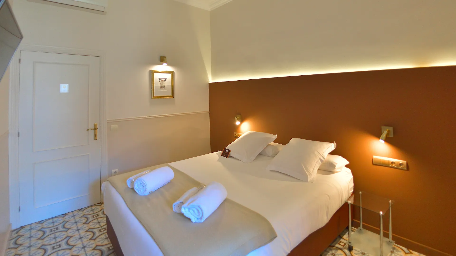 Mihlton Barcelona Boutique B&B (Adults Only) Bed & Breakfast
