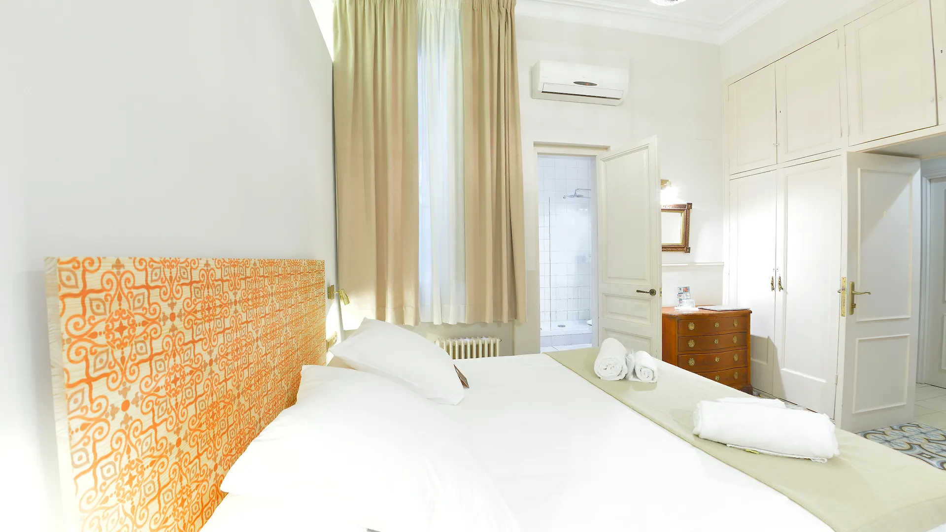 Mihlton Barcelona Boutique B&B (Adults Only)
